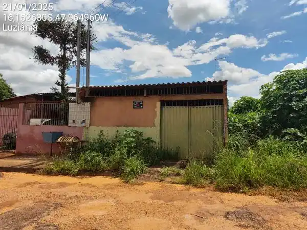 Casa em PARQUE ESTRELA DALVA IX, LUZIANIA - GO