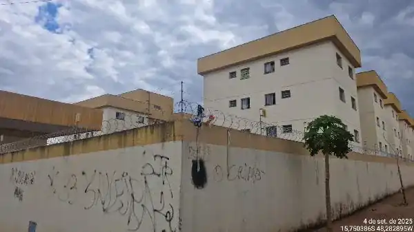 Apartamento em PARQUE DA BARRAGEM SETOR 12, AGUAS LINDAS DE GOIAS - GO