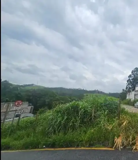 Terreno em GUATURINHO, CAJAMAR - SP