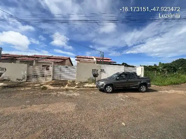 Casa em CIDADE OSFAYA, LUZIANIA - GO