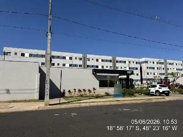Apartamento em LOTEAMENTO RESIDENCIAL PEQUIS, UBERLANDIA - MG