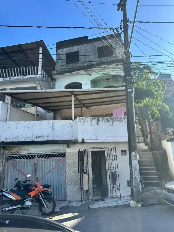 Casa em SANTO ANTONIO, CANDEIAS - BA