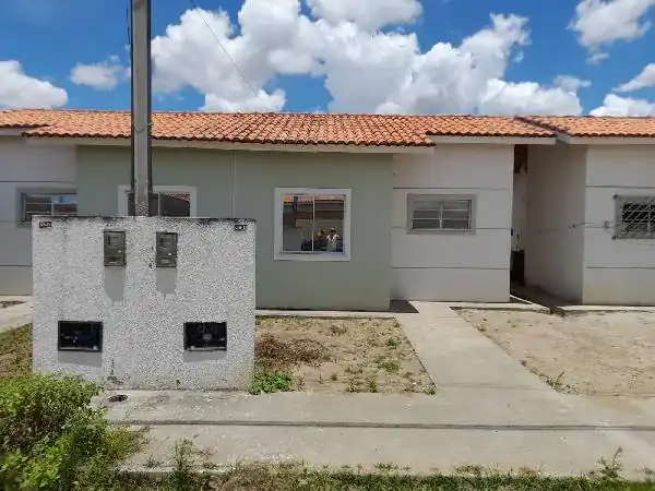 Casa em PEDRA FERRADA, FEIRA DE SANTANA - BA