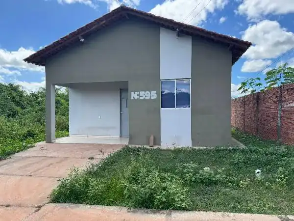 Casa em BAIRRO SAO SEBASTIAO, ALTOS - PI