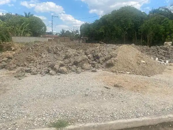 Prédio em VILA SAO JOAO, QUEIMADOS - RJ
