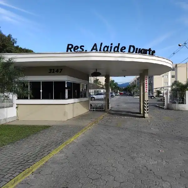 Apartamento em FORQUILHAS LESTE, SAO JOSE - SC