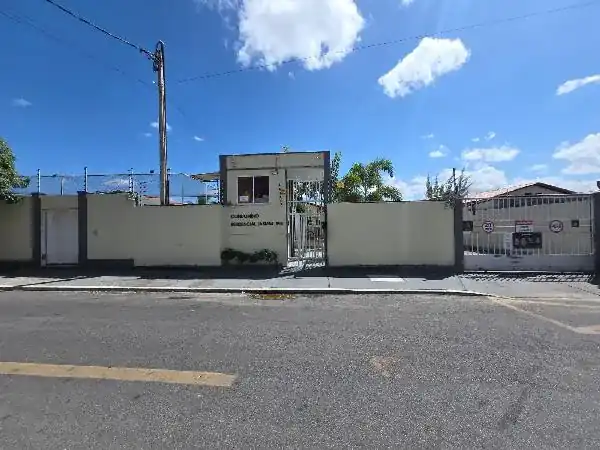Casa em ZUMBI, HORIZONTE - CE