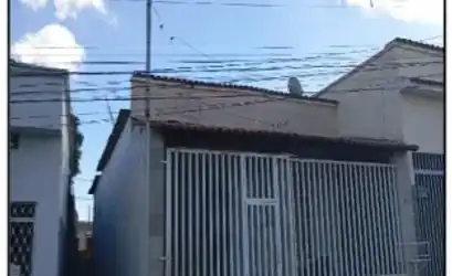 Casa em CAMPO BELO - MG