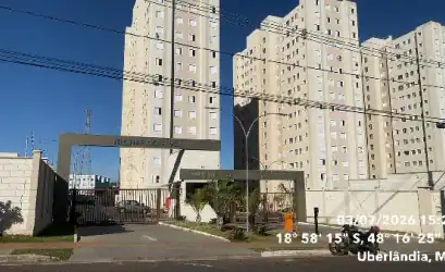 Apartamento em UBERLANDIA - MG