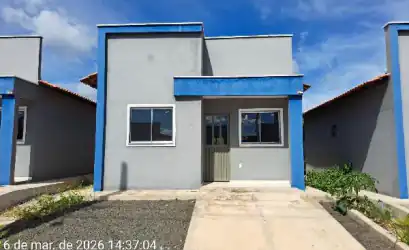 Casa em ALTOS - PI
