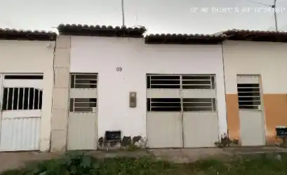 Casa em IACU - BA