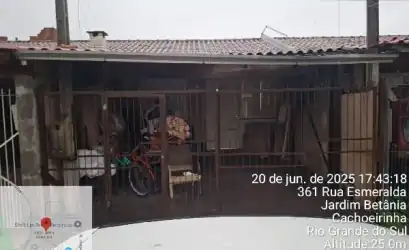 Casa em CACHOEIRINHA - RS