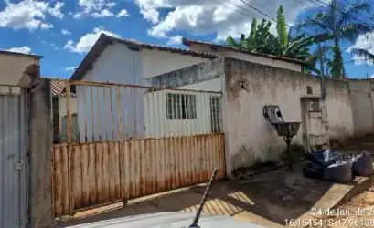 Casa em LUZIANIA - GO