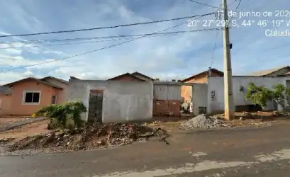 Casa em CLAUDIO - MG