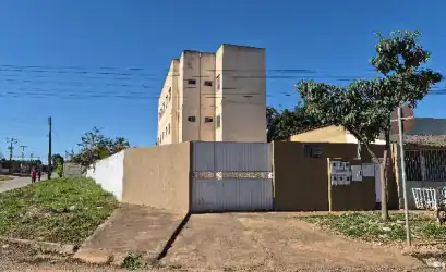 Apartamento em LUZIANIA - GO