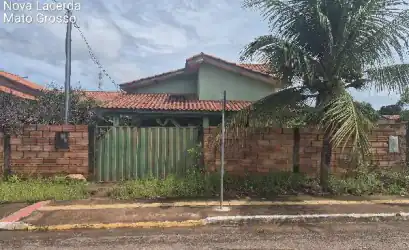 Casa em NOVA LACERDA - MT