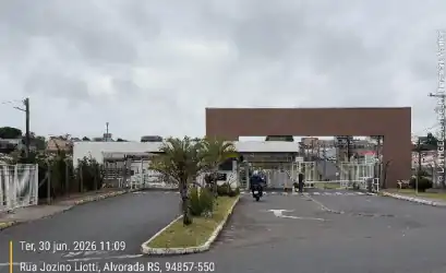 Casa em ALVORADA - RS