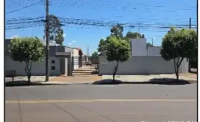 Casa em ASSIS - SP