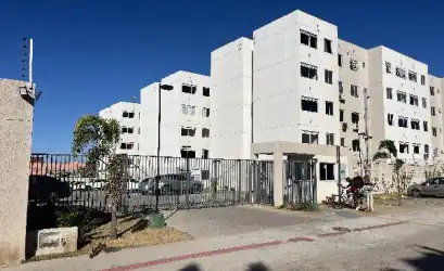 Apartamento em FORTALEZA - CE