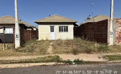Casa em BIRIGUI - SP