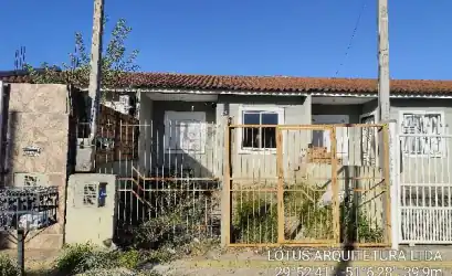 Casa em CACHOEIRINHA - RS