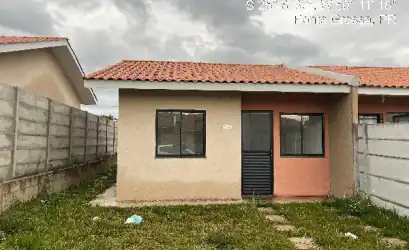Casa em PONTA GROSSA - PR
