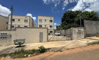 Apartamento em LUZIANIA - GO