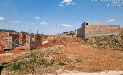 Terreno em UBERABA - MG