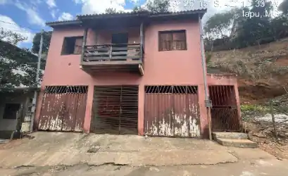Casa em IAPU - MG