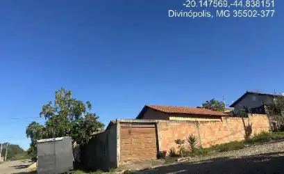 Casa em DIVINOPOLIS - MG