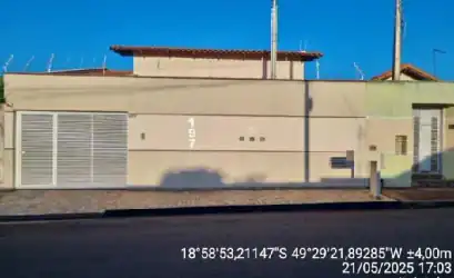 Prédio em ITUIUTABA - MG