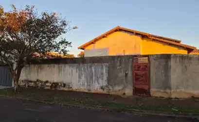 Casa em JALES - SP