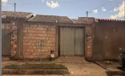 Casa em MONTES CLAROS - MG