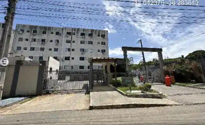 Apartamento em CAMACARI - BA