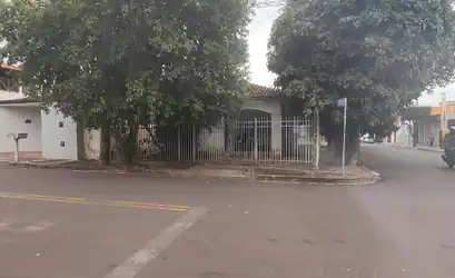 Casa em BIRIGUI - SP