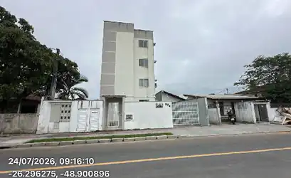 Apartamento em JOINVILLE - SC