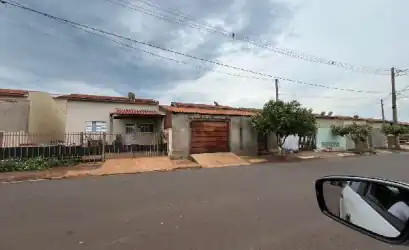 Casa em NOVA INDEPENDENCIA - SP