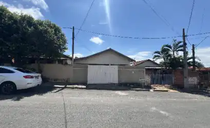 Casa em GUARACAI - SP