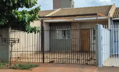 Casa em FLORESTA - PR