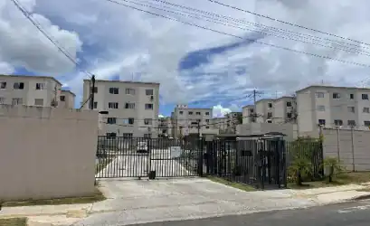 Apartamento em CAMACARI - BA