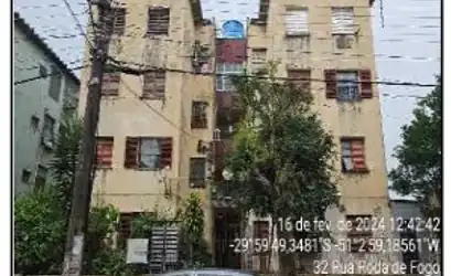Apartamento em ALVORADA - RS