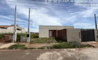Casa em MIRASSOL - SP