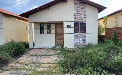 Casa em ALTOS - PI