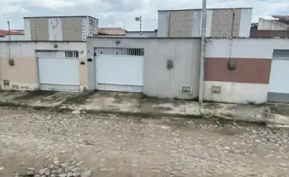 Casa em ITAITINGA - CE