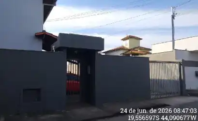Casa em MATOZINHOS - MG