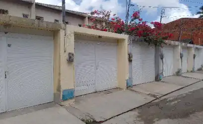 Casa em FORTALEZA - CE