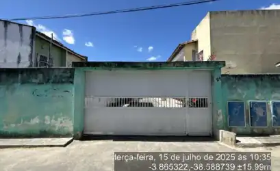 Apartamento em MARACANAU - CE