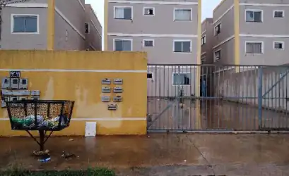 Apartamento em LUZIANIA - GO