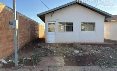 Casa em GUIMARANIA - MG