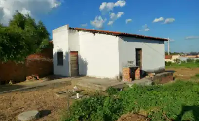 Casa em FLORIANO - PI